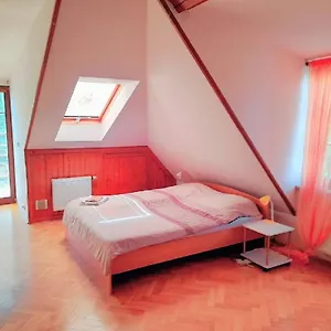 Fairy-tale From Lev I Sova , Praga Czechy